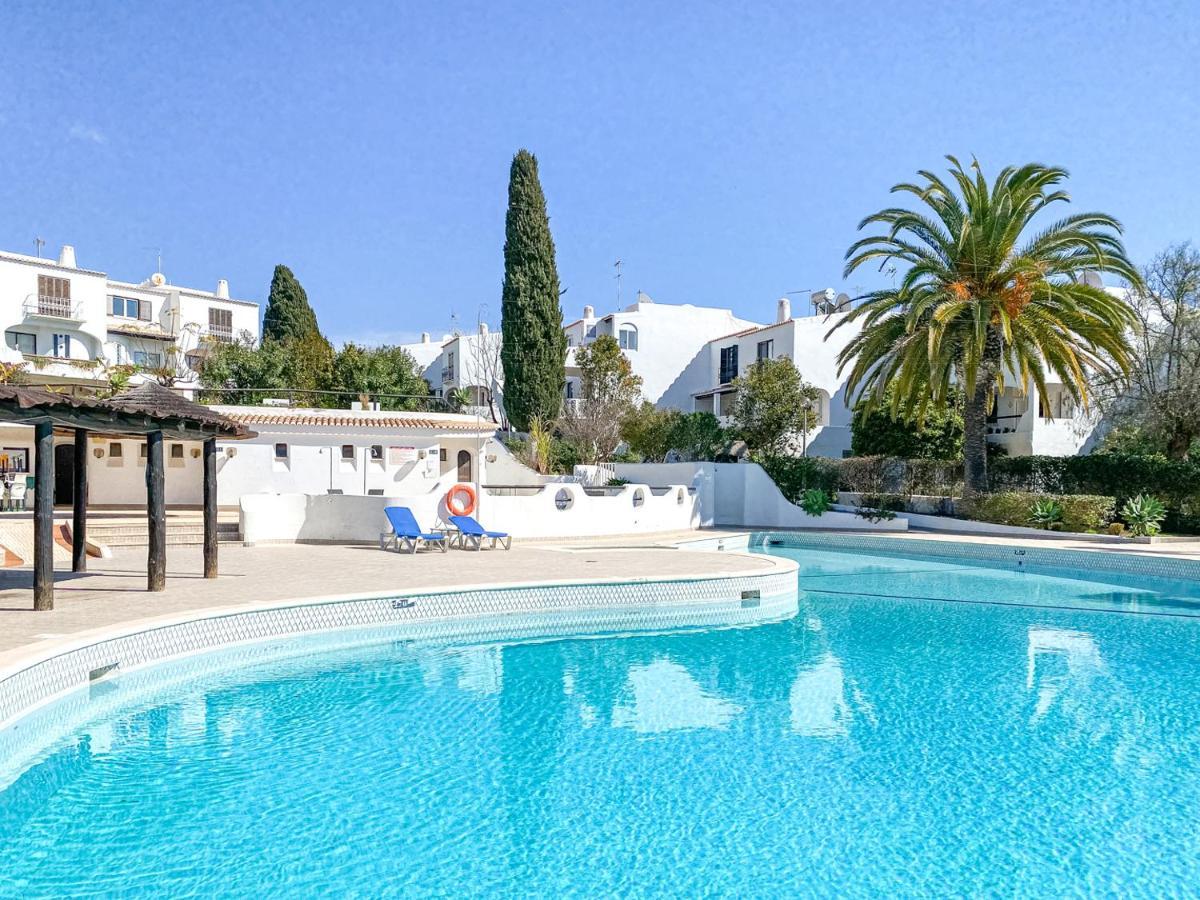 Seaside Retreat With Pool, Ac, And Fast Wi-Fi Apartment Albufeira Exterior photo