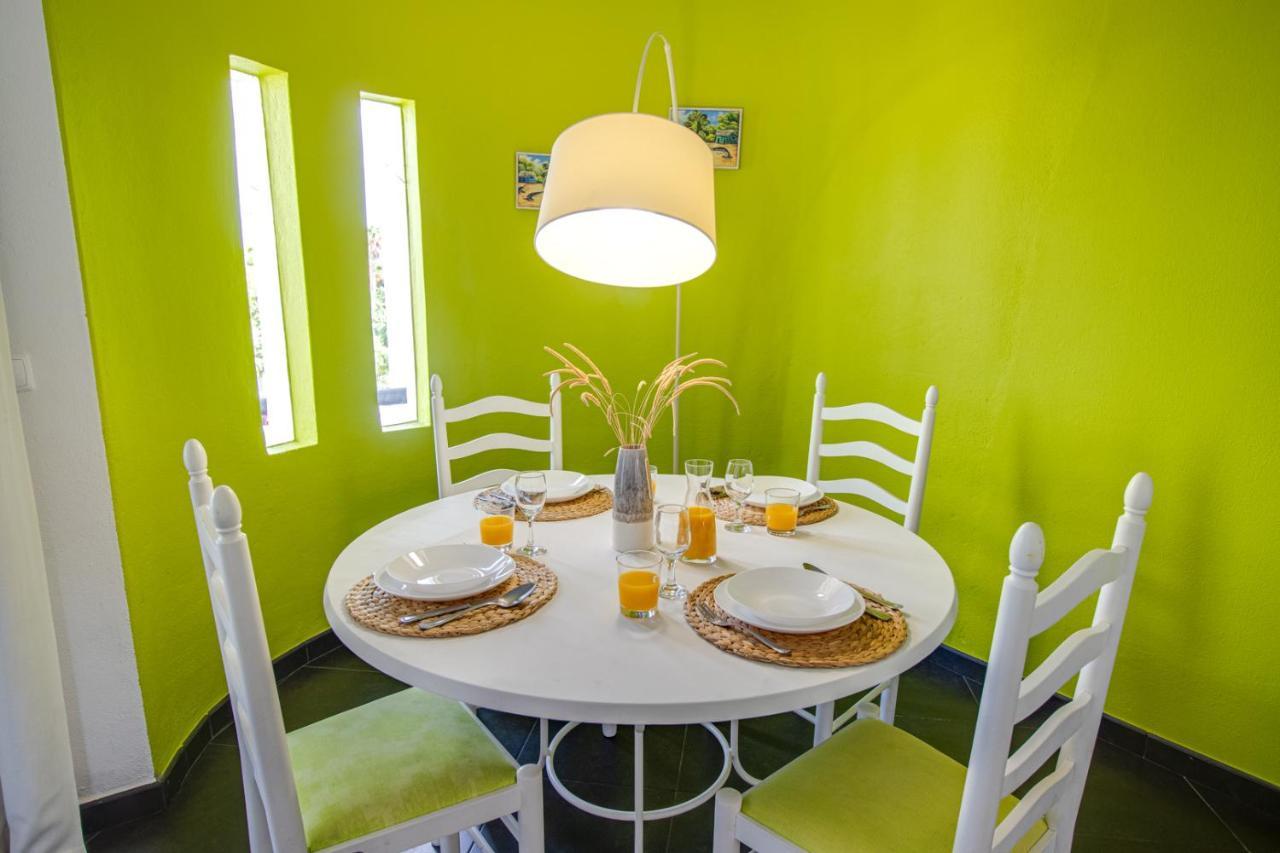 Seaside Retreat With Pool, Ac, And Fast Wi-Fi Apartment Albufeira Exterior photo